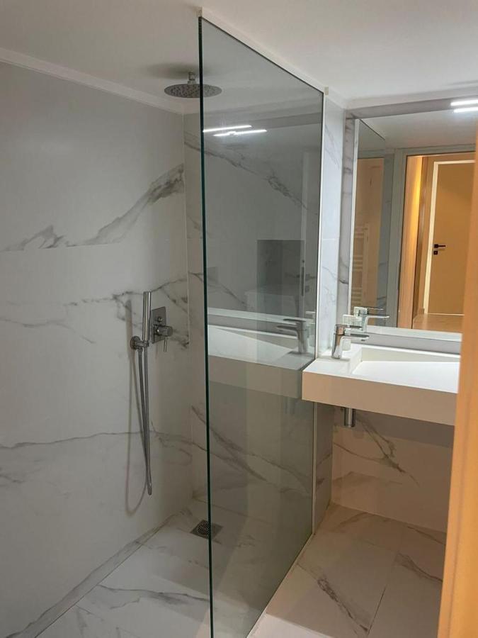 Downtown City Apartment Athens Ngoại thất bức ảnh