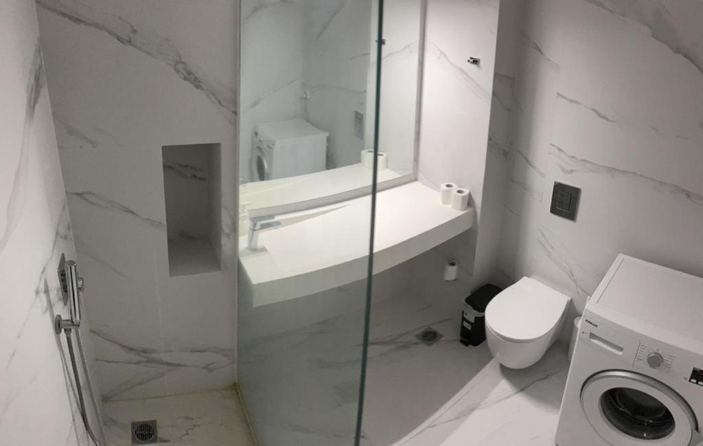 Downtown City Apartment Athens Ngoại thất bức ảnh